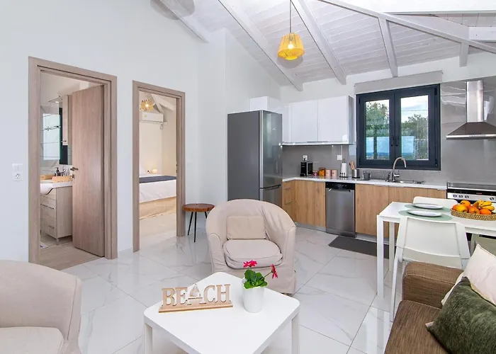 Joy Superior Sea View *