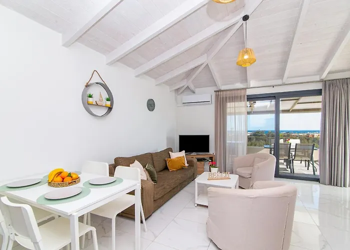 Joy Superior Sea View Апартаменты *